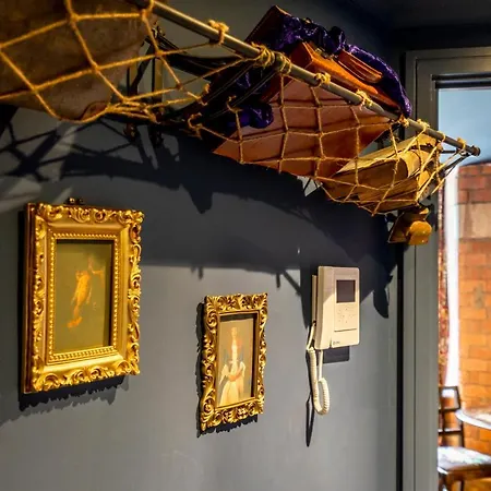 Apartment The Enchantment Chamber