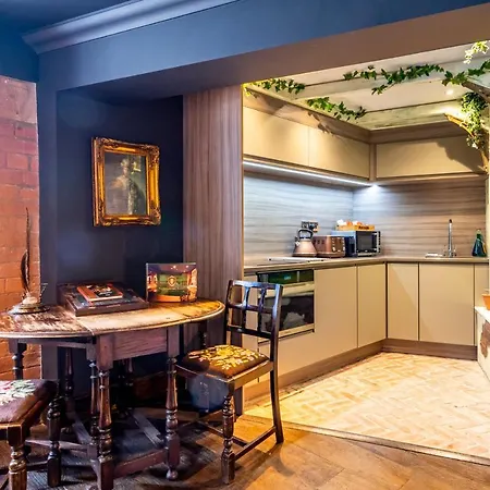 Apartment The Enchantment Chamber York